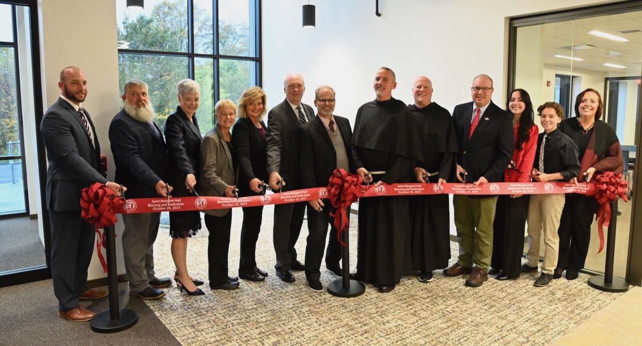 officials cutting ribbon