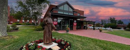 Admissions Welcome Center Hero