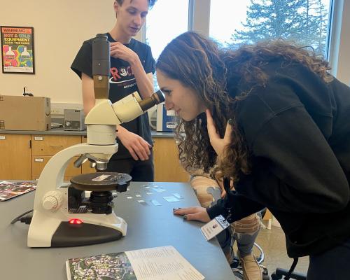 Summer Pre-College Research Tile Image