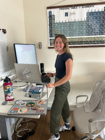 Sarah Hartwell working at her summer internship at a geochemistry start up